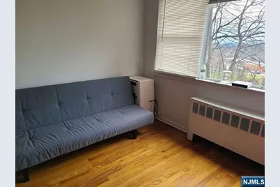 348 Northwood Way 2 #2, Palisades Park, NJ 07650 - Photo 3