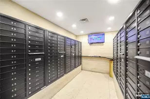 2077 Center Ave 20F, Fort Lee, NJ 07024 - Photo 35