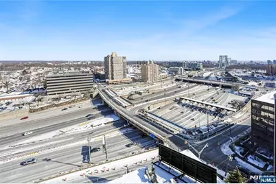 2077 Center Avenue 20F #20F, Fort Lee, NJ 07024 - Photo 39