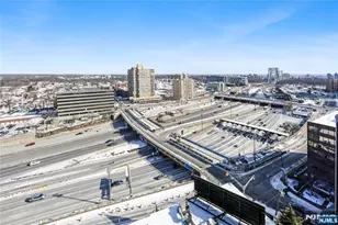 2077 Center Ave 20F, Fort Lee, NJ 07024 - Photo 39