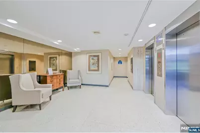 2077 Center Avenue 20F #20F, Fort Lee, NJ 07024 - Photo 33