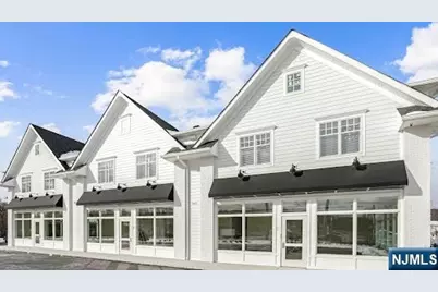 445 Ramapo Valley Road 3 #3, Oakland, NJ 07436 - Photo 1