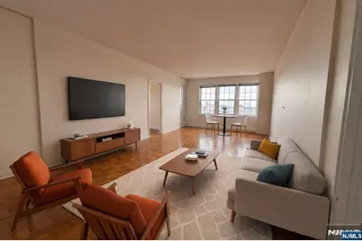 5 Roosevelt Place 4A #4A, Montclair, NJ 07042 - Photo 17