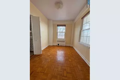 5 Roosevelt Place 4A #4A, Montclair, NJ 07042 - Photo 5