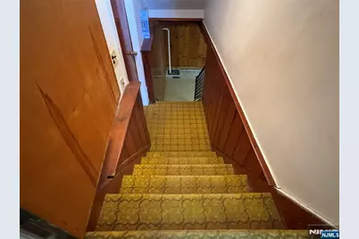 35 18th Avenue, Elmwood Park, NJ 07407 - Photo 13