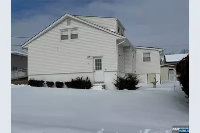 35 18th Avenue, Elmwood Park, NJ 07407 - Photo 3