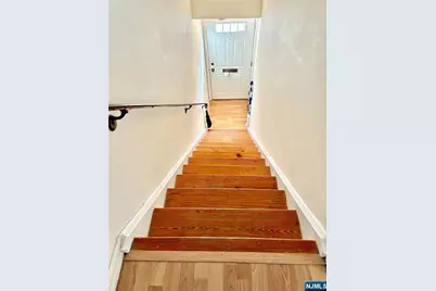 470 Valley Road C003A #C003A, Montclair, NJ 07043 - Photo 3