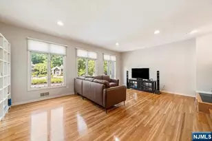 74 Lakeview Dr, Old Tappan, NJ 07675 - Photo 5