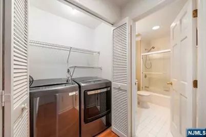 74 Lakeview Drive, Old Tappan, NJ 07675 - Photo 23