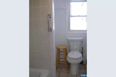 28 E Liberty Avenue, Hillsdale, NJ 07642 - Photo 9