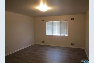 360 Ridge Road 1 #1, Lyndhurst Township, NJ 07071 - Photo 5