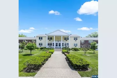 95 Regency Park 95 #95, Ramsey, NJ 07446 - Photo 3