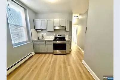 160 Stuyvesant Avenue 2 #2, Kearny, NJ 07032 - Photo 9
