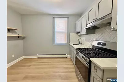 160 Stuyvesant Avenue 2 #2, Kearny, NJ 07032 - Photo 11
