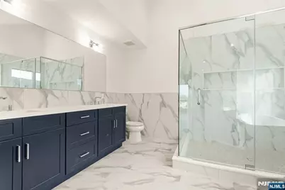 230 8th Street B #B, Palisades Park, NJ 07650 - Photo 21