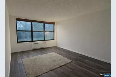 7002 Boulevard East 3F #3F, Guttenberg, NJ 07093 - Photo 3