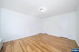 2330 Linwood Ave 4C, Fort Lee, NJ 07024 - Photo 7