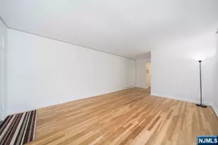 2330 Linwood Ave 4C, Fort Lee, NJ 07024 - Photo 5