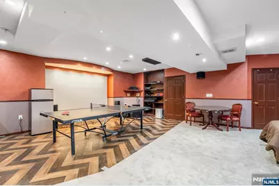 238 Park Avenue, Teaneck Township, NJ 07666 - Photo 29