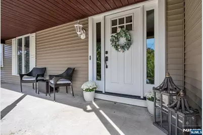 15 Cobbler Lane, Mahwah, NJ 07430 - Photo 3