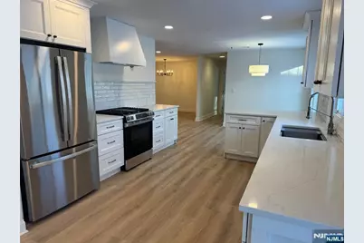 19 Lavina Terrace, Wayne, NJ 07470 - Photo 13