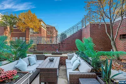 26 Avenue Port Imp B37 #B37, West New York, NJ 07093 - Photo 19