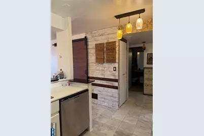 402 Williams Court U402 #U402, Edgewater, NJ 07020 - Photo 3