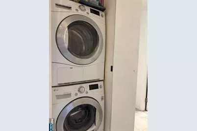 402 Williams Court U402 #U402, Edgewater, NJ 07020 - Photo 7