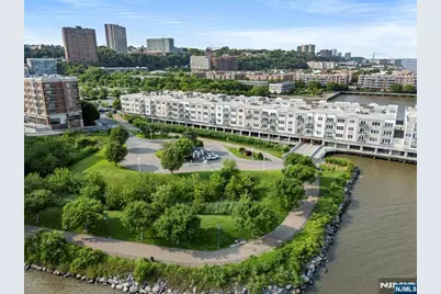 108 The Promenade 108 #108, Edgewater, NJ 07020 - Photo 1