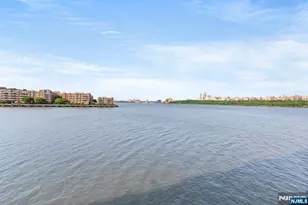 108 The Promenade 108, Edgewater, NJ 07020 - Photo 29