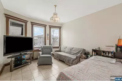 243 12th Place, Prospect Park, NJ 07508 - Photo 7