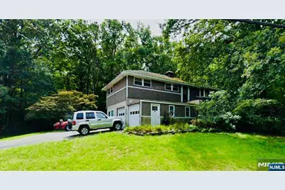 344 Union Avenue, Bloomingdale, NJ 07403 - Photo 1