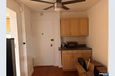 3021 Edwin, Fort Lee, NJ 07024 - Photo 19