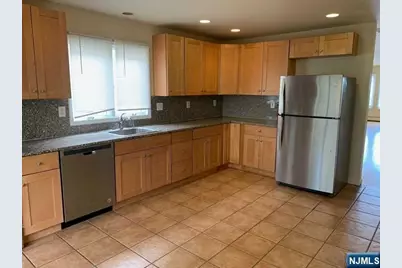 111 E Edsall Avenue 1st Floor #1st Floor, Palisades Park, NJ 07650 - Photo 3