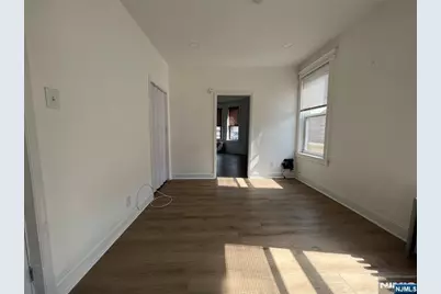 329 Centre Avenue, Secaucus, NJ 07094 - Photo 17