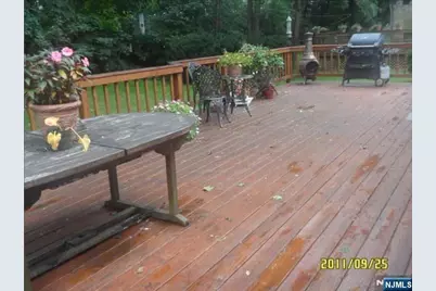 294 Buttonwood Drive, Paramus, NJ 07652 - Photo 11