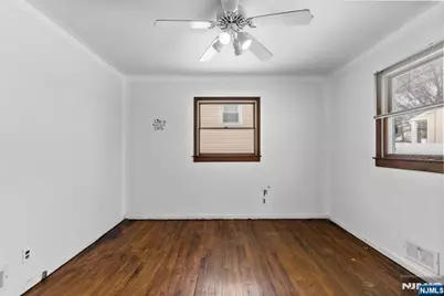 316-318 Maitland Avenue, Paterson, NJ 07502 - Photo 9