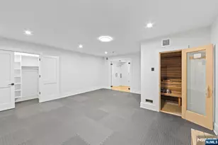 90 Essex Dr, Tenafly, NJ 07670 - Photo 45