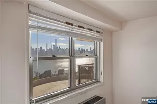 6600 Blvd East 2C, West New York, NJ 07093 - Photo 11