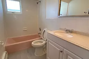 331 Capitol St, Saddle Brook Township, NJ 07663 - Photo 13