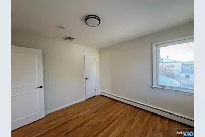 177 Falmouth Avenue, Elmwood Park, NJ 07407 - Photo 7