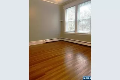 48 Dayton Street, Newark, NJ 07114 - Photo 5