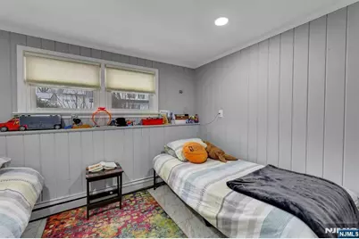 379 Wildrose Avenue, Bergenfield, NJ 07621 - Photo 33