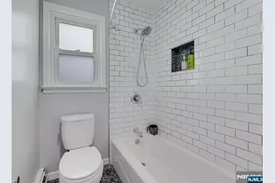 379 Wildrose Avenue, Bergenfield, NJ 07621 - Photo 29