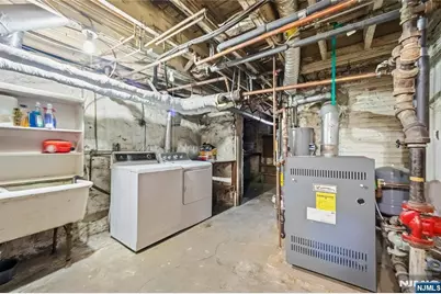 20 Paulin Boulevard, Leonia, NJ 07605 - Photo 29