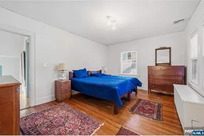 20 Paulin Boulevard, Leonia, NJ 07605 - Photo 21