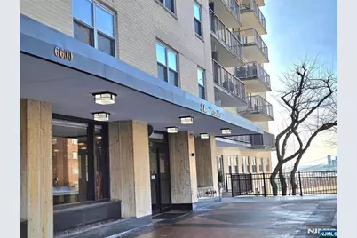 6600 Boulevard East 11K #11K, West New York, NJ 07093 - Photo 1
