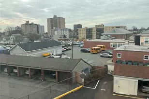 2195 N Central Road 3E, Fort Lee, NJ 07024 - Photo 3