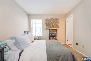 1206 Sycamore Ln, Mahwah, NJ 07430 - Photo 13