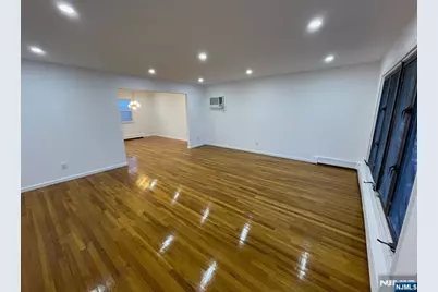 1531 8th Street 2Fl #2FL, Fort Lee, NJ 07024 - Photo 3